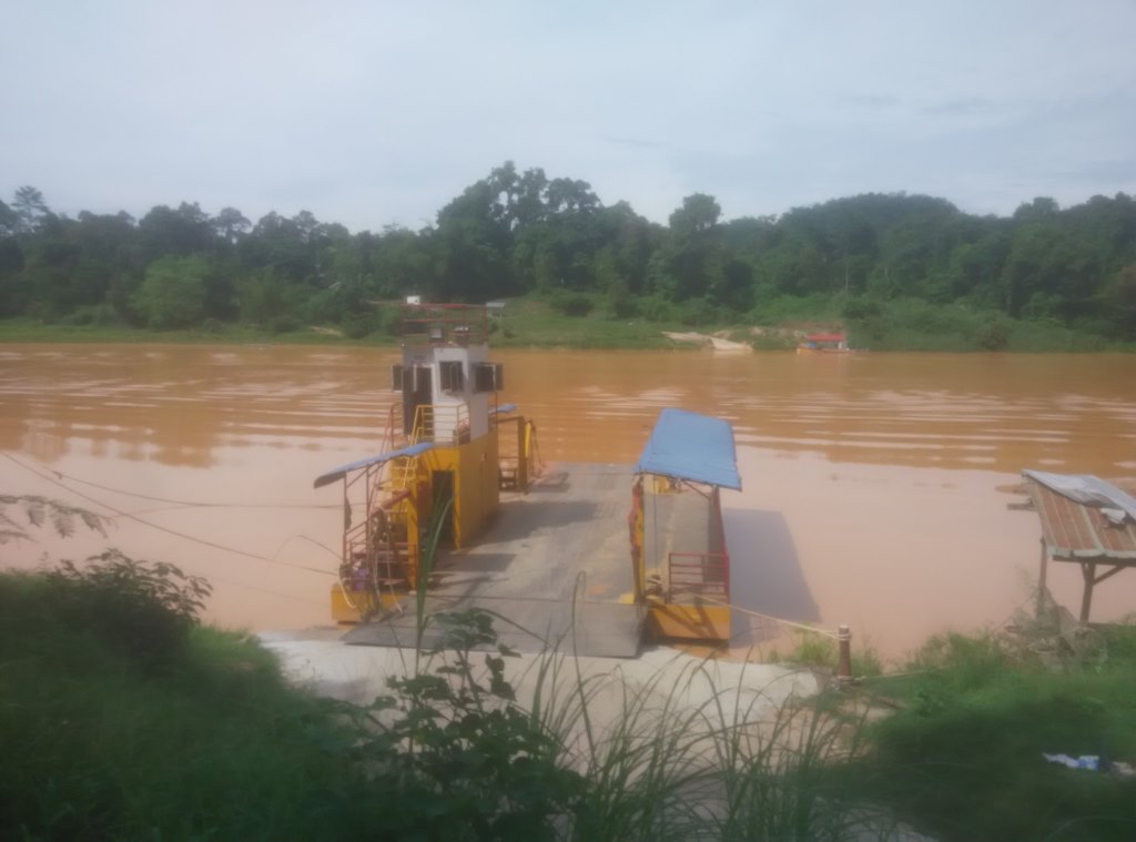 feri pengangkutan